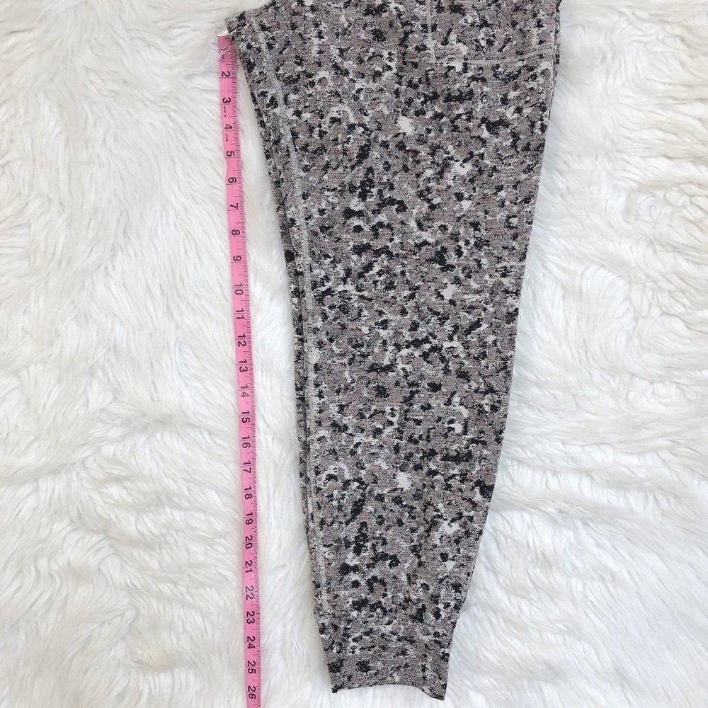ATHLETA Salutation Textured Jogger in Meadow Decadent Chocolate L - Picture 11 of 15